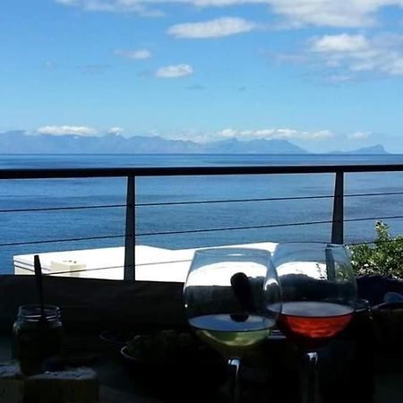 Quarterdeck Holiday Apartment Cape Town Exterior foto