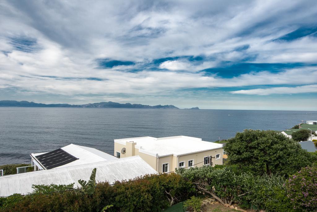 Quarterdeck Holiday Apartment Cape Town Exterior foto